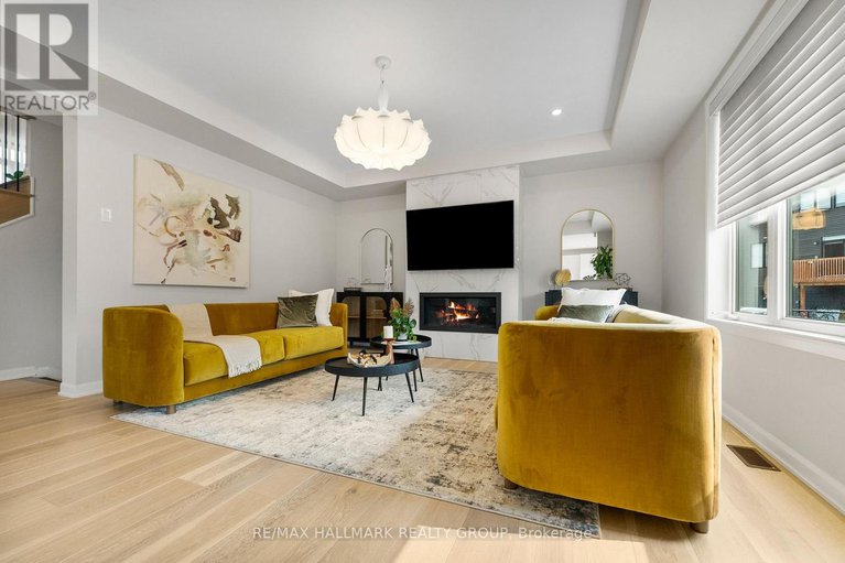 28419525/350-cloyne-crescent/half-moon-bay/ottawa/ontario/K2J6W4_11