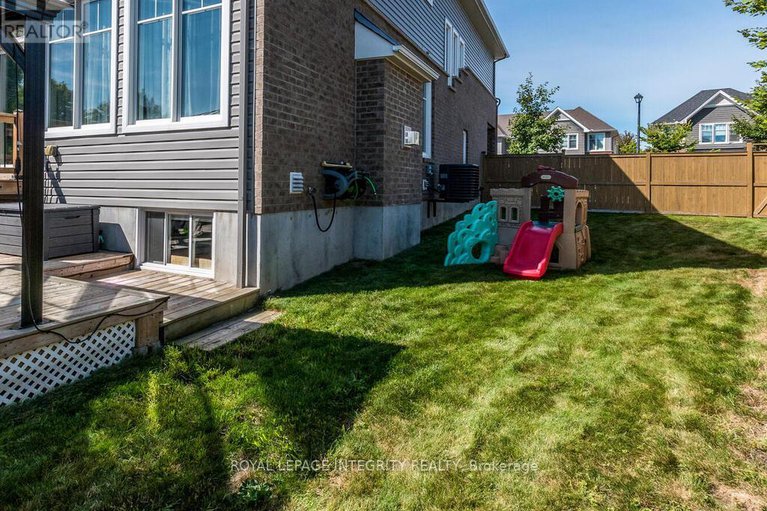 29027119/633-cartographe-street/camelot/ottawa/ontario/K4A1B6_38