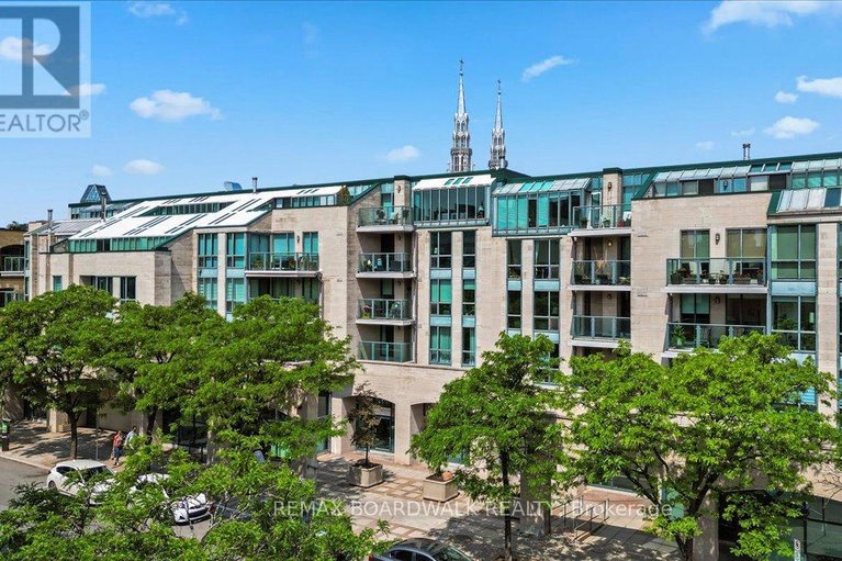 308 - 15 Murray Street