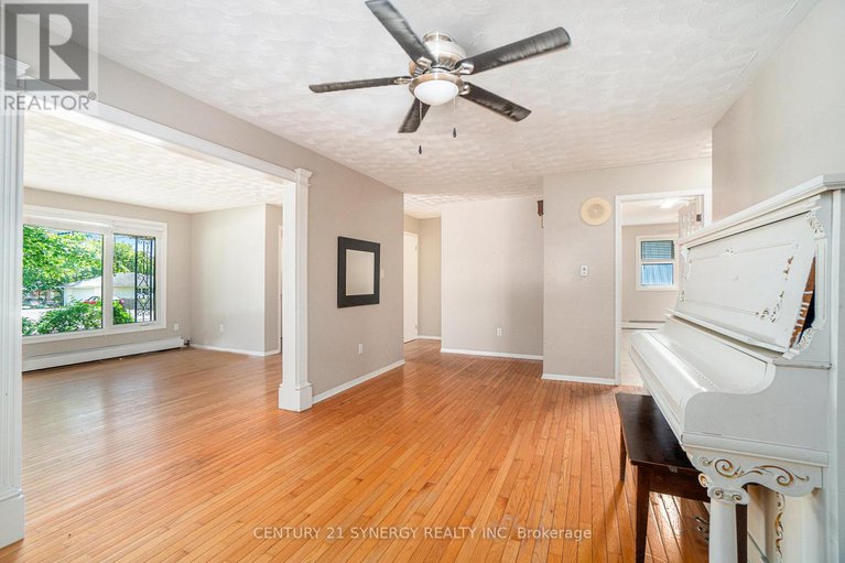 28468719/6-strathcona-street/smiths-falls/smiths-falls/ontario/K7A1V5_8
