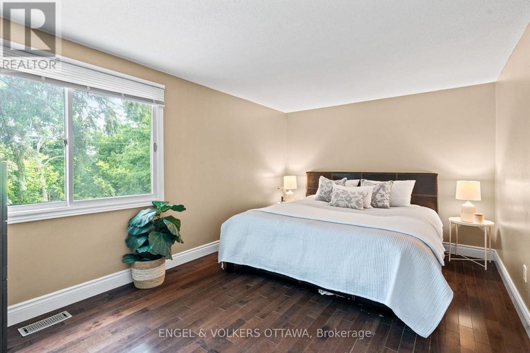 28735964/42-henfield-avenue/knollsbrook/ottawa/ontario/K2J1J8_15