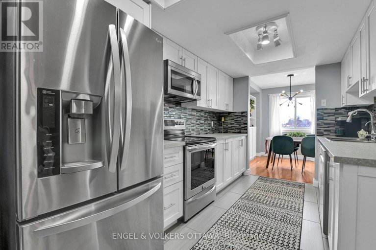 29449585/66-hummingbird-crescent/cedargrovefraserdale/ottawa/ontario/K2J3A3_15