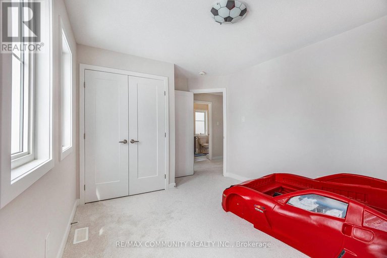28426544/243-pursuit-terrace/goulbourn-twp-from-franktown-rdsouth-to-rideau/ottawa/ontario/K0A2Z0_20