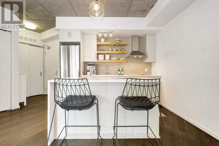 28581722/308-1000-wellington-street-w/hintonburg/ottawa/ontario/K1Y2X9_13