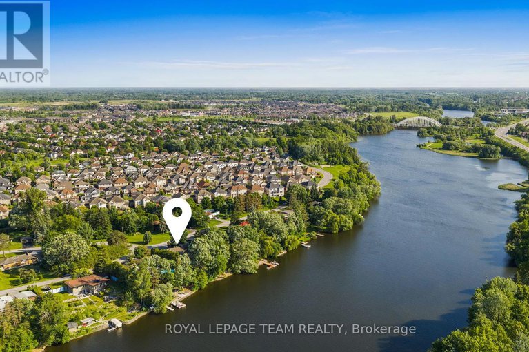 28476575/56-ryeburn-drive/riverside-southgloucester-glen/ottawa/ontario/K1V1H5_50