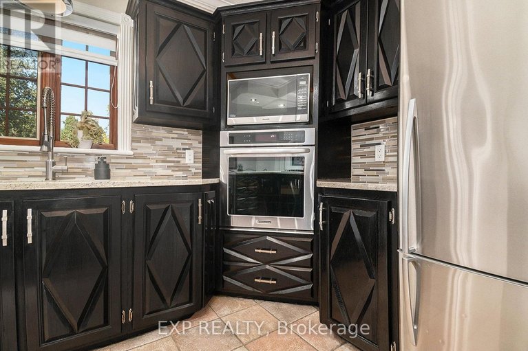 29689422/1919-clark-road/clarencerockland-twp/clarence-rockland/ontario/K4K1K7_13