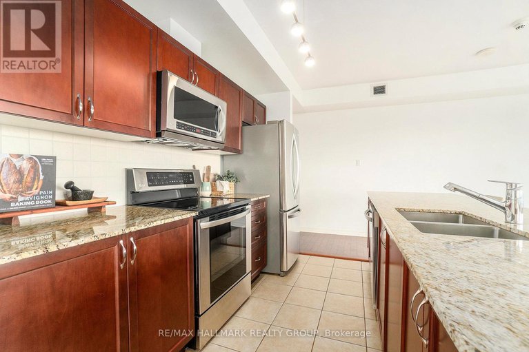28713528/1602-90-landry-street/vanier/ottawa/ontario/K1L0A9_21