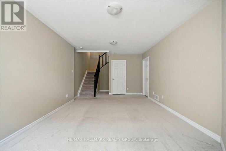 28627061/226-gerry-lalonde-drive/avalon-west/ottawa/ontario/K4A0W6_32