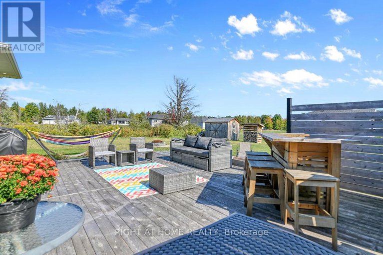 28876721/209-etienne-street/clarencerockland-twp/clarence-rockland/ontario/K0A1E0_24