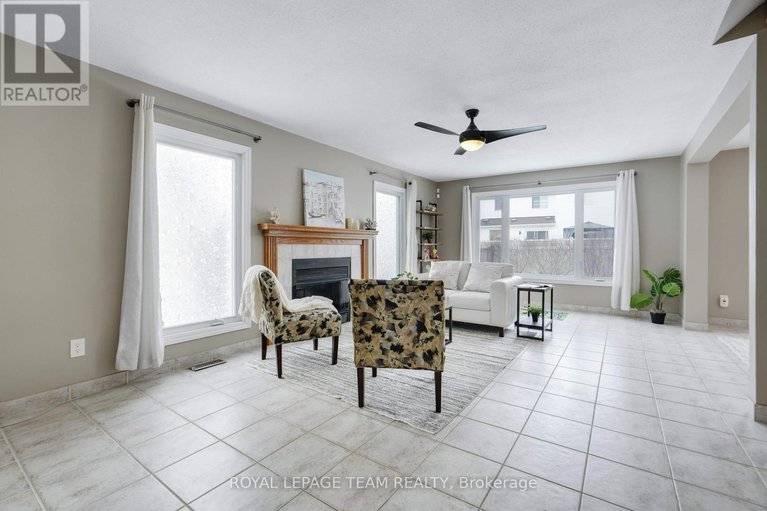 29444898/49-vesta-street/cedargrovefraserdale/ottawa/ontario/K2J3Z1_10