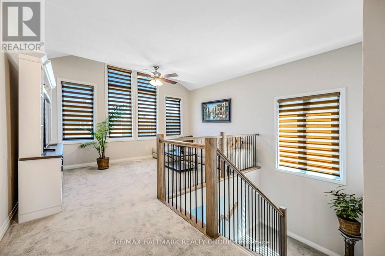 28506453/643-terrier-circle-w/goulbourn-twp-from-franktown-rdsouth-to-rideau/ottawa/ontario/K0A2Z0_22