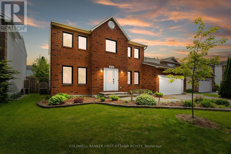 28427469/2722-wyldewood-street/emerald-woodssawmill-creek/ottawa/ontario/K1T2R9_1