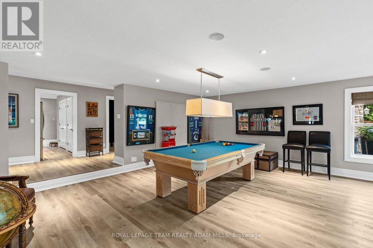 28707309/2330-summerside-drive/manotick-east-to-manotick-station/ottawa/ontario/K4M1B4_16