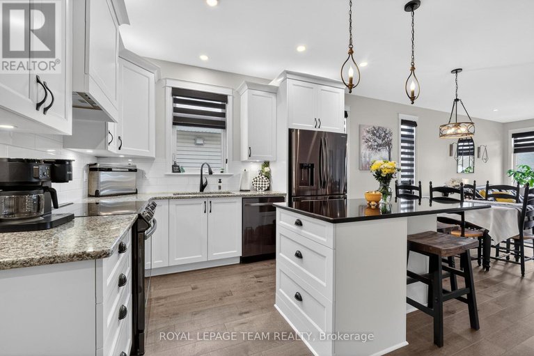 29480858/98-kayenta-street/remainder-of-stittsville-area/ottawa/ontario/K2S2K9_18