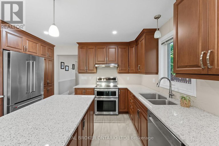 28843559/6-candow-crescent/stittsville-north/ottawa/ontario/K2S1K7_14