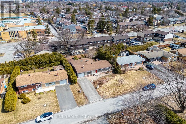 29578391/17-forest-park-avenue/city-viewskylinefisher-heightsparkwood-hills/ottawa/ontario/K2E5A2_40