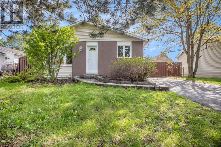28317250/199-old-colony-road/glencairnhazeldean/ottawa/ontario/K2L1M6_1