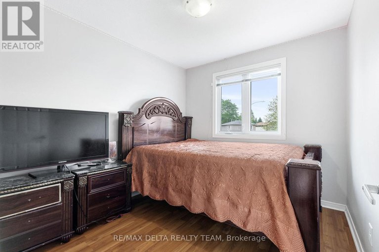 28461671/1401-coulter-place/bilberry-creekqueenswood-heights/ottawa/ontario/K1E3H9_19