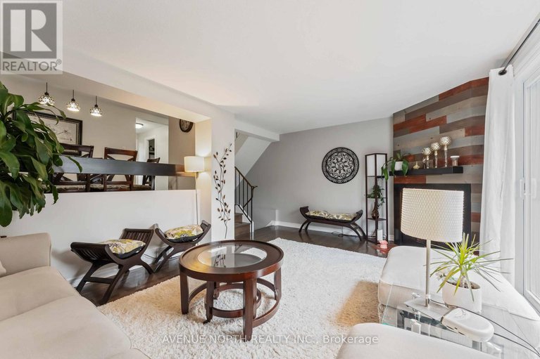 29144847/32-1741-lamoureux-drive/queenswood-heights-south/ottawa/ontario/K1E2N3_9