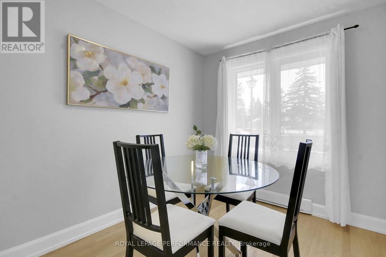 29638875/110-1770-cabaret-lane/fallingbrookpineridge/ottawa/ontario/K4A2G1_14