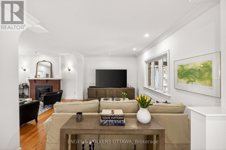 29581121/498-queen-elizabeth-drive/glebe/ottawa/ontario/K1S3N4_6