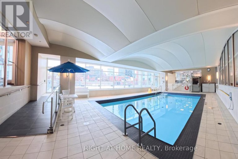 29185277/1901-234-rideau-street/sandy-hill/ottawa/ontario/K1N0A9_33