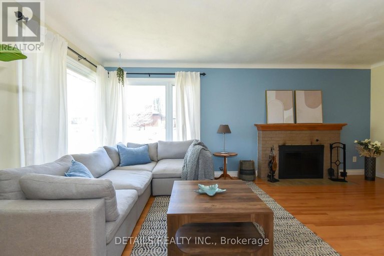 29661613/1222-field-street/bel-air-park/ottawa/ontario/K2C2R2_9