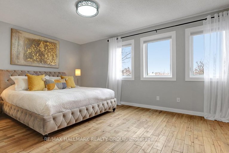 29513772/78-havenhurst-crescent/hunt-club-parkgreenboro/ottawa/ontario/K1T3G5_28