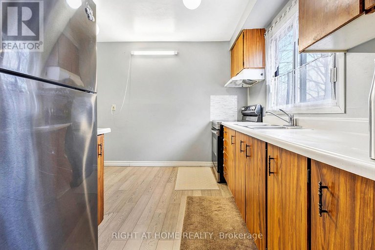 29566265/1324-belgate-way/cyrville/ottawa/ontario/K1J8P9_14