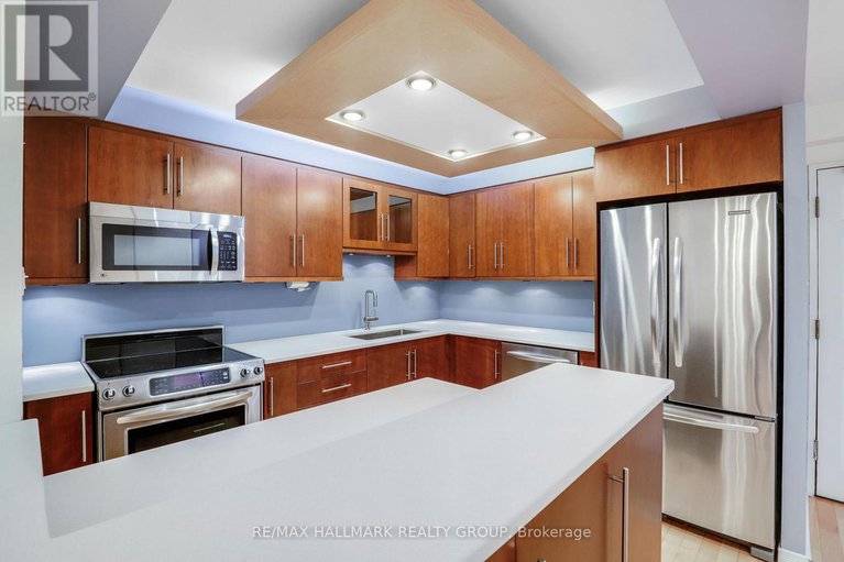 28867483/704-200-bay-street/ottawa-centre/ottawa/ontario/K1R7W8_12