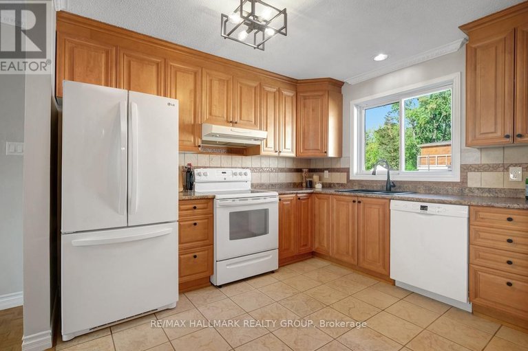 28869609/6957-notre-dame-street/chateauneuf/ottawa/ontario/K1C1H8_17