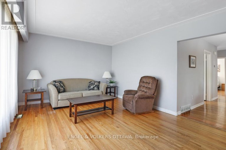 28847958/814-pleasant-park-road/elmvale-acres/ottawa/ontario/K1G1Y9_4