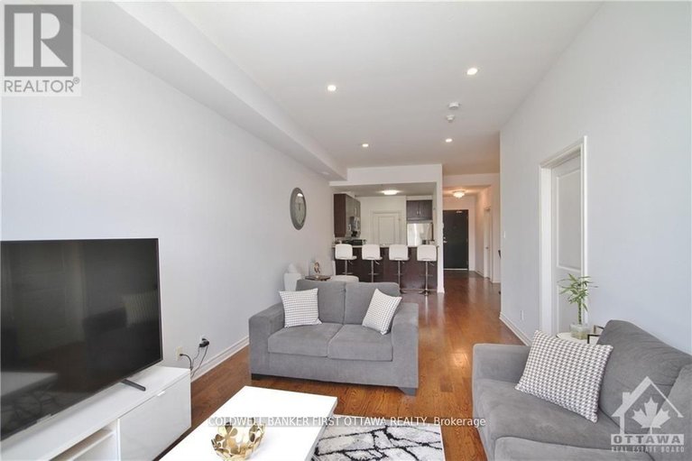 29622135/205-500-claridge-drive/longfields/ottawa/ontario/K2J3G5_13