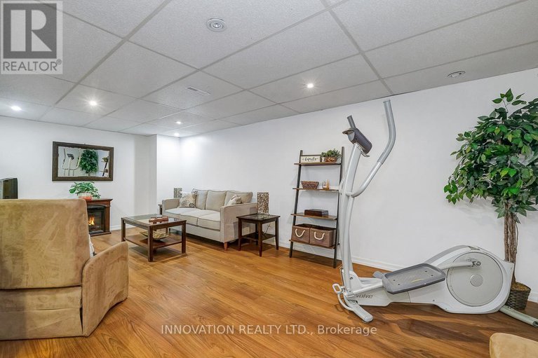 28644741/1645-du-sommet-place/chateauneuf/ottawa/ontario/K1C4Z9_30