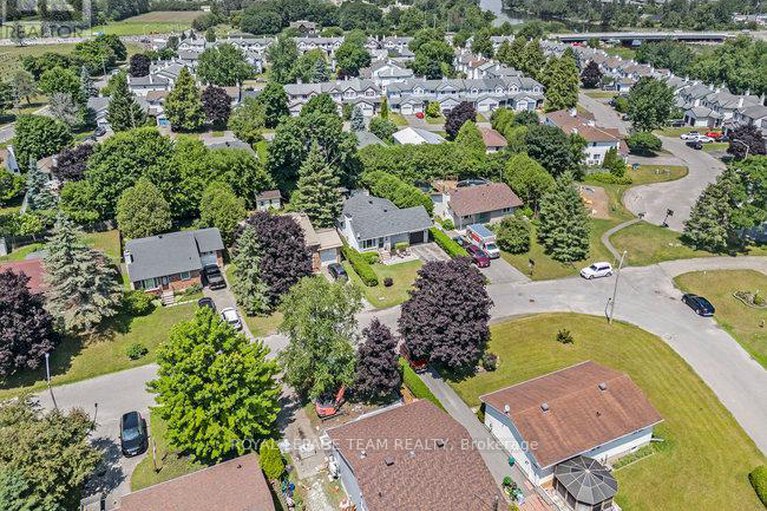 28602453/613-oxford-street-east-street-e/kemptville/north-grenville/ontario/K0G1J0_34