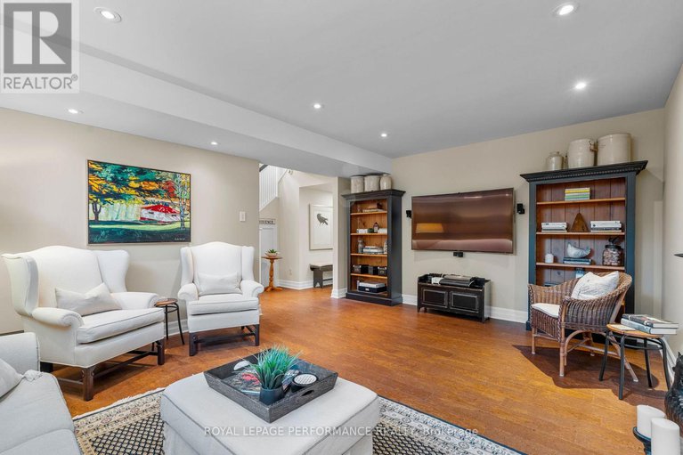 28939839/11-marlowe-crescent/ottawa-east/ottawa/ontario/K1S1H3_35