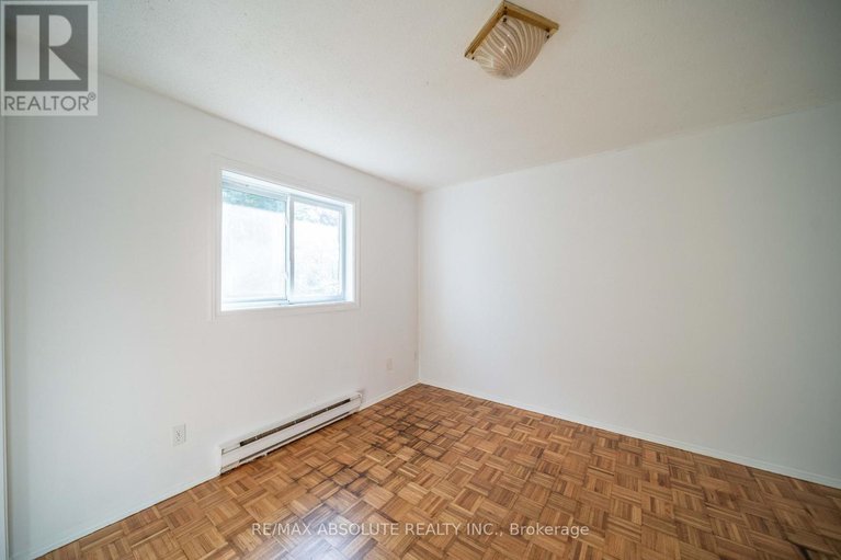 29123129/294-therese-avenue/town-of-rockland/clarence-rockland/ontario/K4K1G9_14