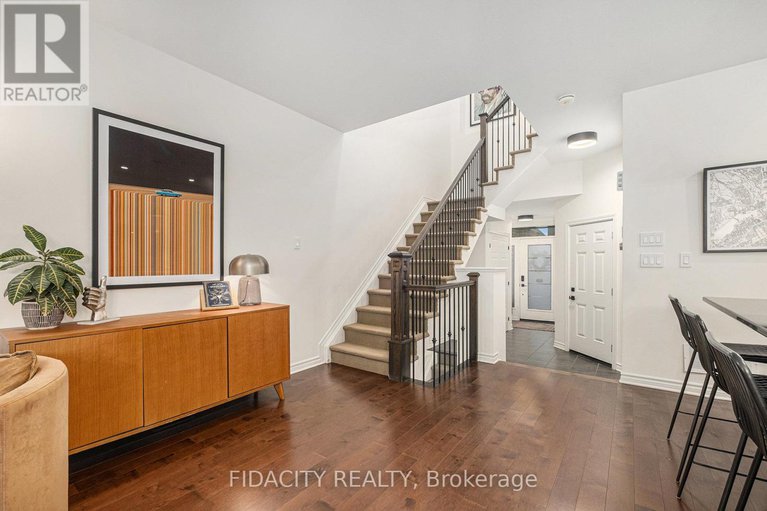 28972715/648-vivera-place/fringewood/ottawa/ontario/K2S2N1_2