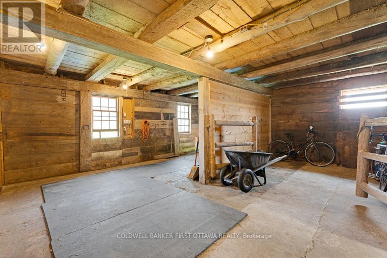 28636228/453-day-road/drummond-n-elmsley-drummond-twp/drummondnorth-elmsley/ontario/K7H3C3_28