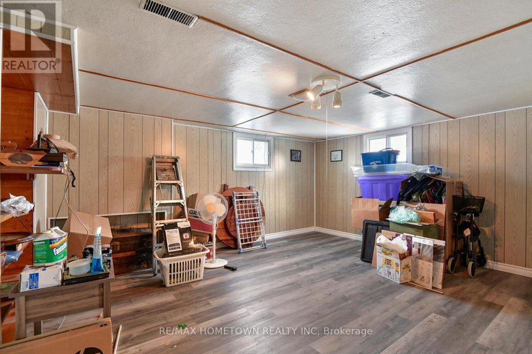 27908392/1-stewart-drive/augusta-twp/augusta/ontario/K0E1T0_18