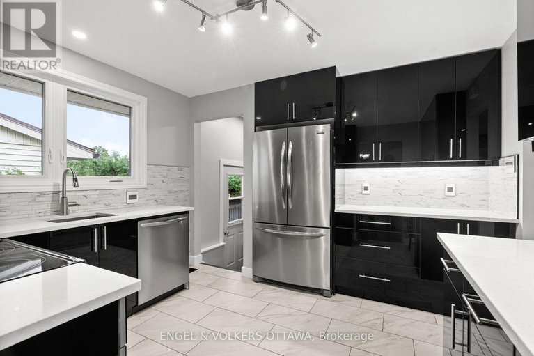 29413607/20-gary-avenue/manordale/ottawa/ontario/K2G3L3_9