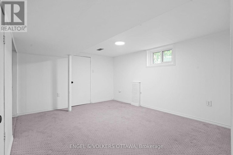 28957865/329-hamilton-avenue-s/civic-hospital/ottawa/ontario/K1Y1C4_22