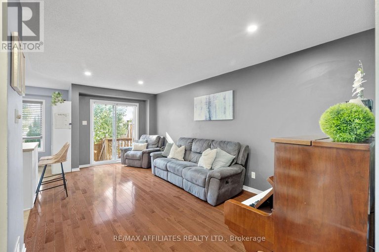 28876725/215-catamount-court/emerald-meadowstrailwest/ottawa/ontario/K2M0A8_6