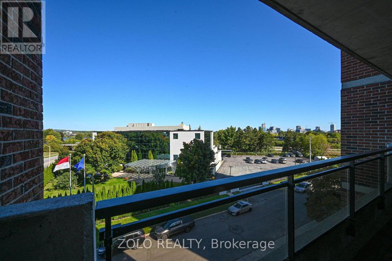 28868056/501-50-emmerson-avenue/mechanicsville/ottawa/ontario/K1Y4P7_32