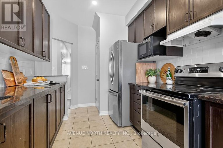 29081355/629-sunburst-street/leitrim/ottawa/ontario/K1T0L1_14