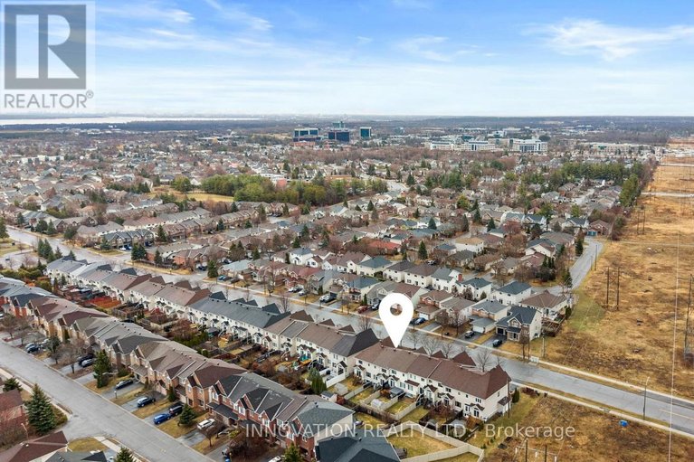 29615083/1287-klondike-road/morgans-grantsouth-march/ottawa/ontario/K2W1E2_43