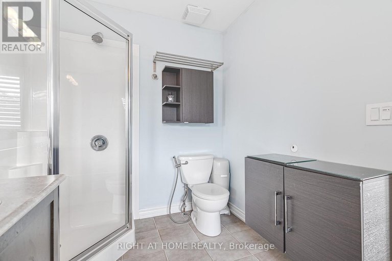 28630070/317-glenbrae-avenue/morgans-grantsouth-march/ottawa/ontario/K2W0B9_25