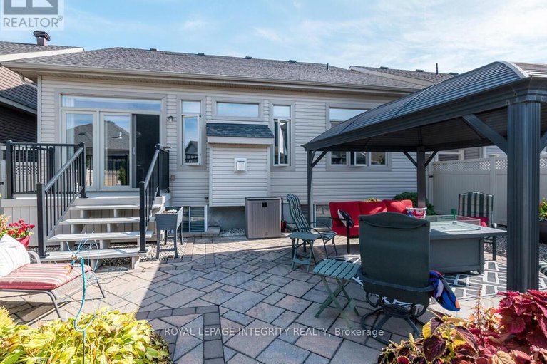 28916926/112-elfin-grove/emerald-meadowstrailwest/ottawa/ontario/K2V0B7_43