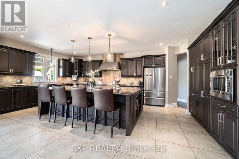 29063421/450-lockmaster-crescent/manotick-village-manotick-estates/ottawa/ontario/K4M1L9_9