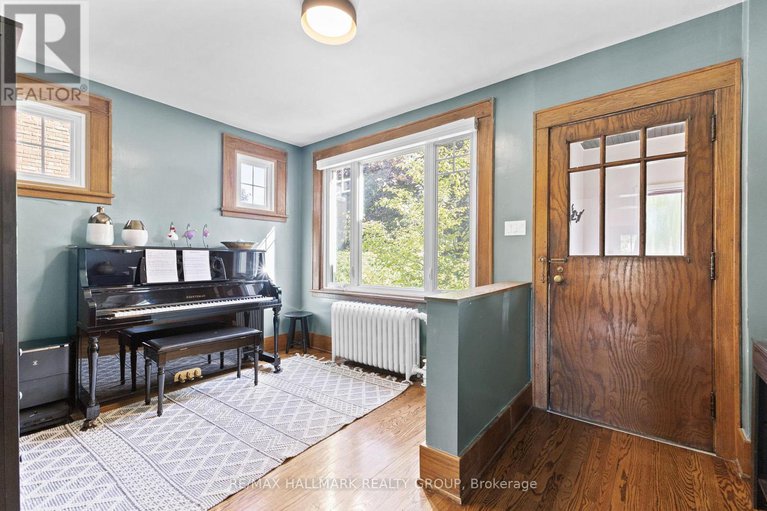 28967066/321-clemow-avenue/glebe/ottawa/ontario/K1S2B7_30